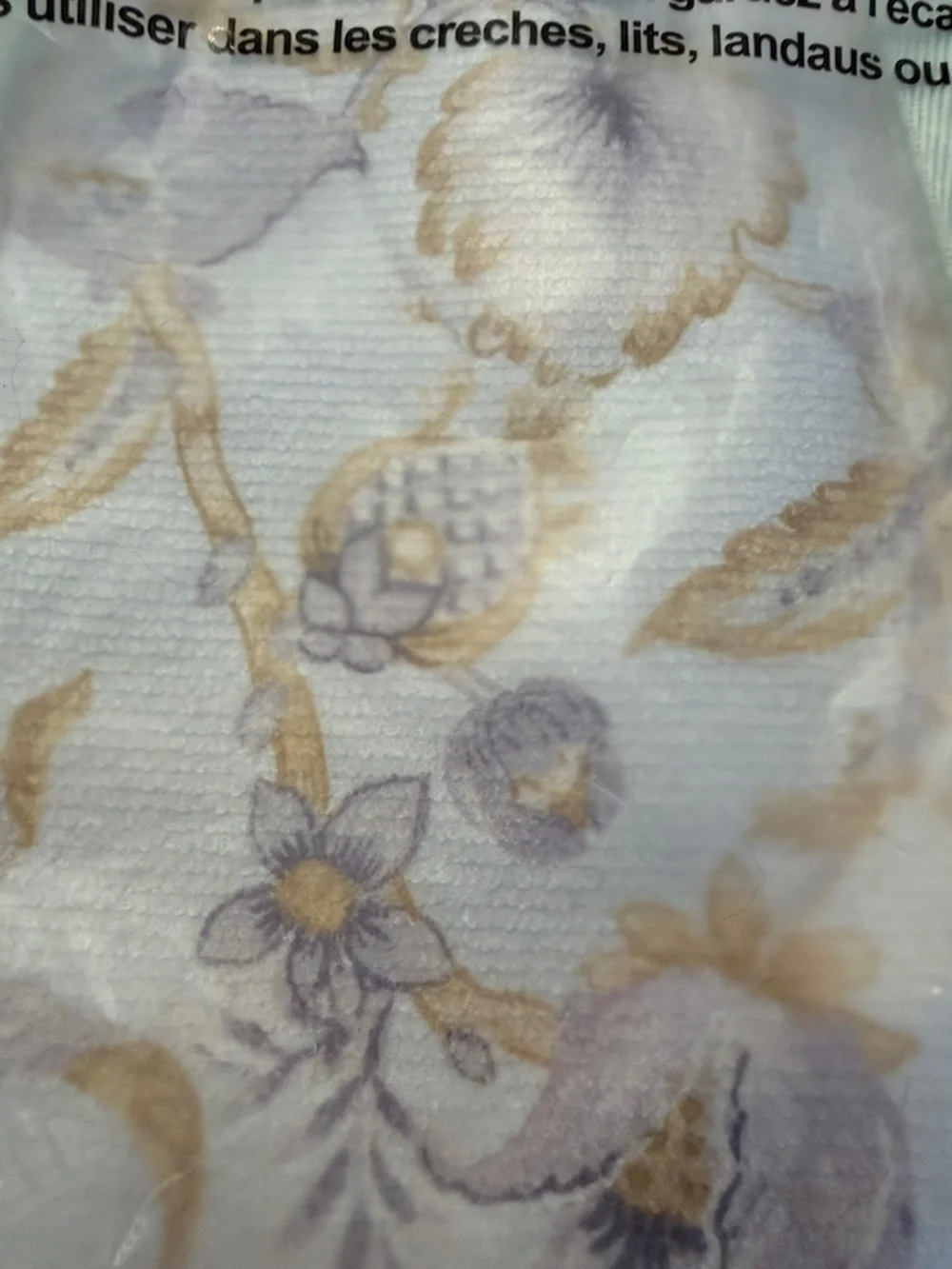 Victoria's Secret Lavender & Gold Floral Backpack and towel set